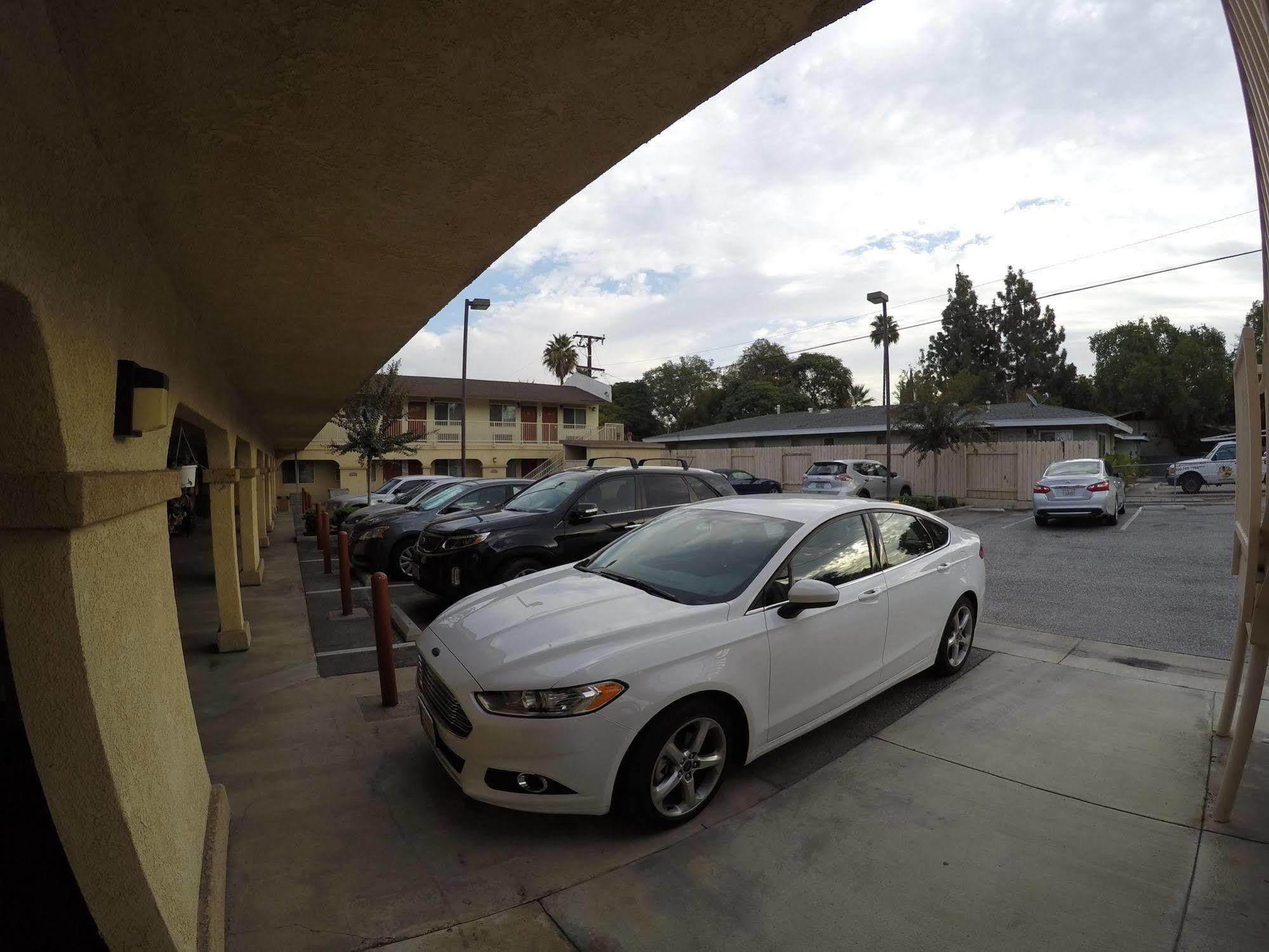 Loma Linda Inn San Bernardino Exterior photo